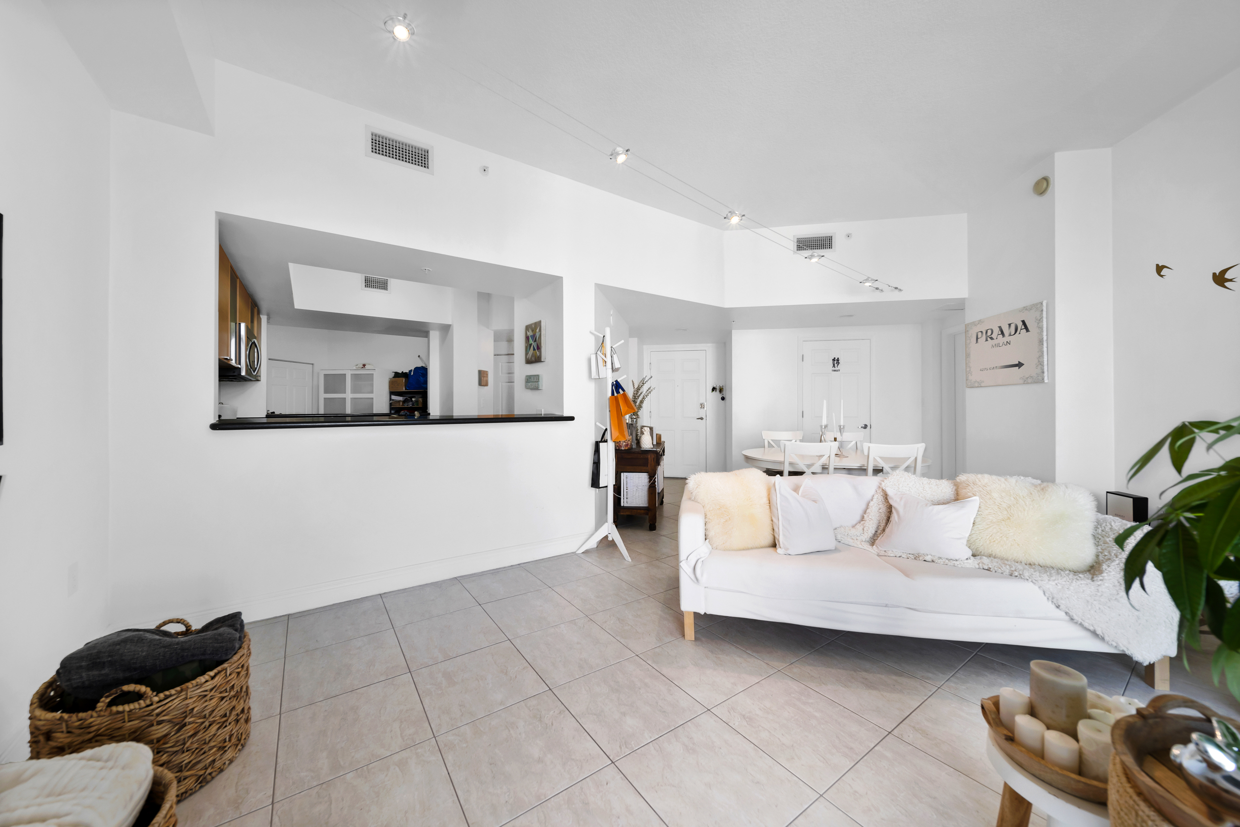 140 S. Dixie Hwy Hollywood-Jimena unit 1008-13