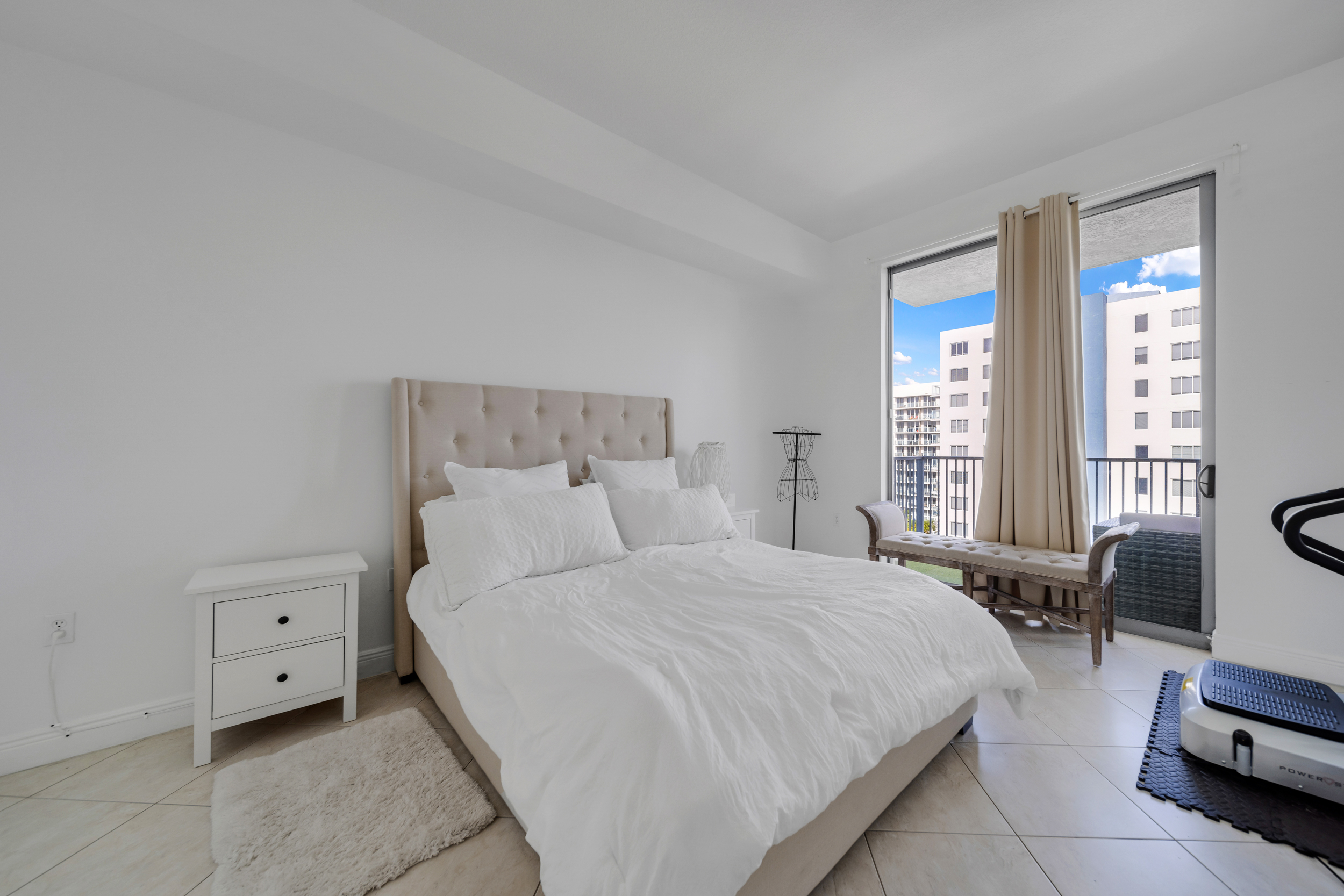 140 S. Dixie Hwy Hollywood-Jimena unit 1008-18
